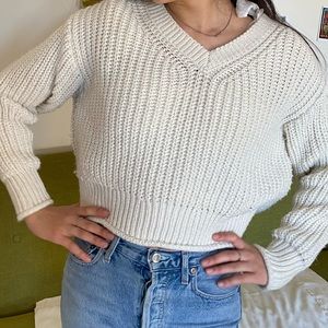 Chunky cream v-neck sweater